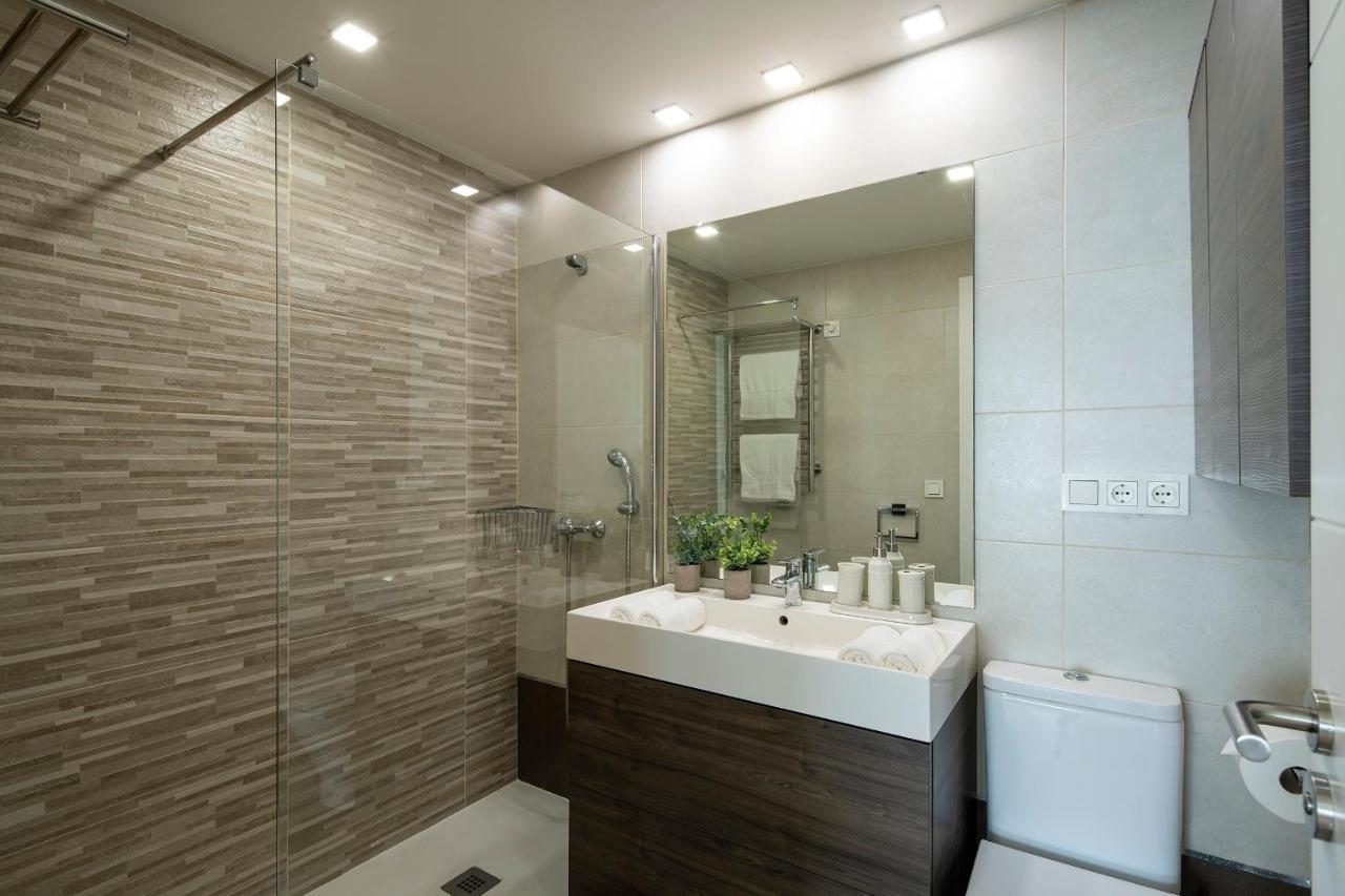 Guni Suites Jardines グラナダ エクステリア 写真